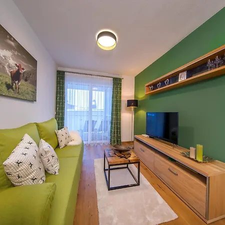 In The Heart Of Neukirchen Apartment