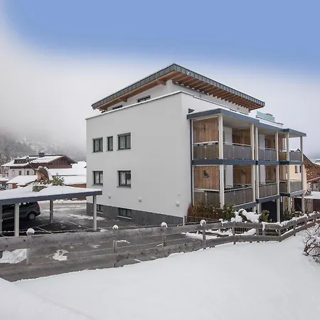 Apartment In The Heart Of Neukirchen *