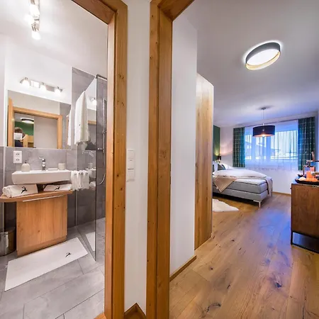 Апартаменты In The Heart Of Neukirchen *