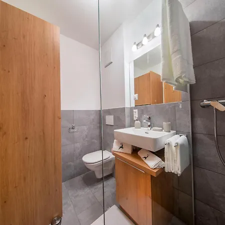 Apartment In The Heart Of Neukirchen