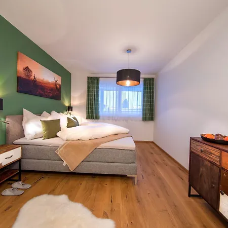 In The Heart Of Neukirchen * Нойкирхен-ам-Гросфенедигер