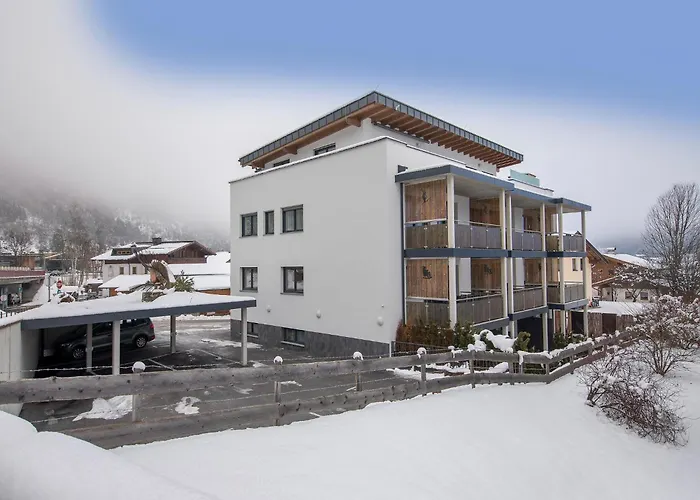 In The Heart Of Neukirchen Apartament *