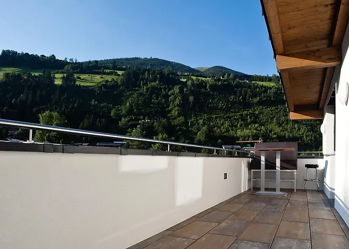 Apartament In The Heart Of Neukirchen *